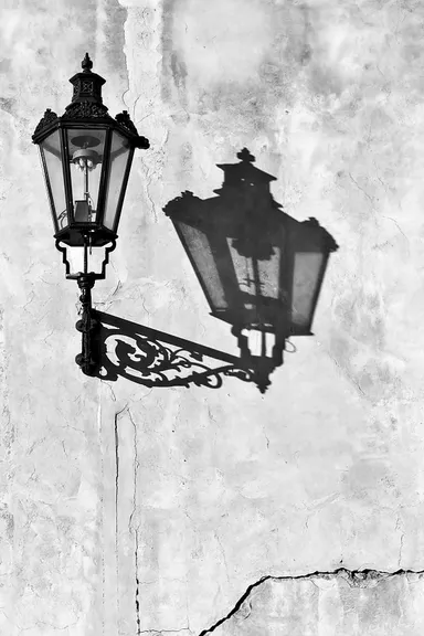 Lamp + 1